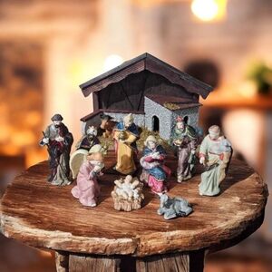 Vintage Christmas Nativity Set‎ 13 Piece Manger Birth Of Jesus Collectors Creche